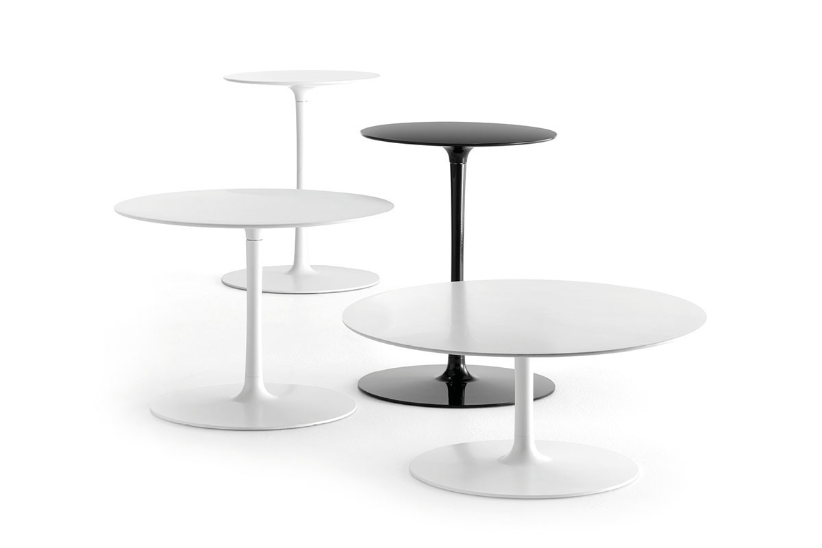 FLOW LOW TABLE